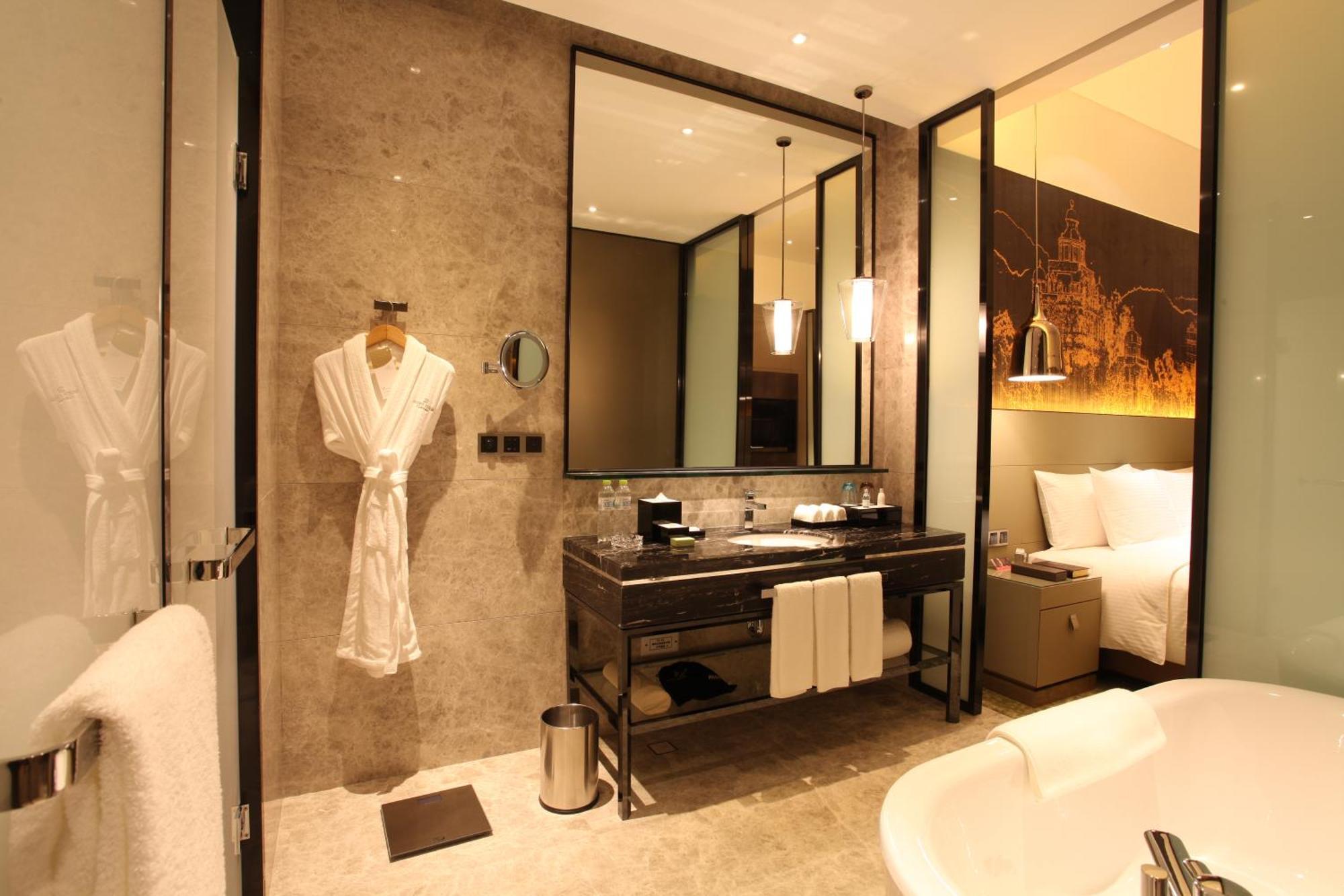 Hotel Wanda Realm Jiangmen Exterior foto