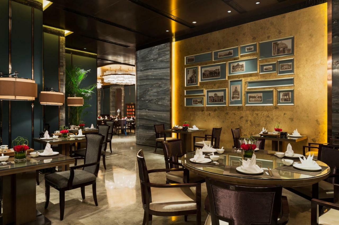 Hotel Wanda Realm Jiangmen Exterior foto